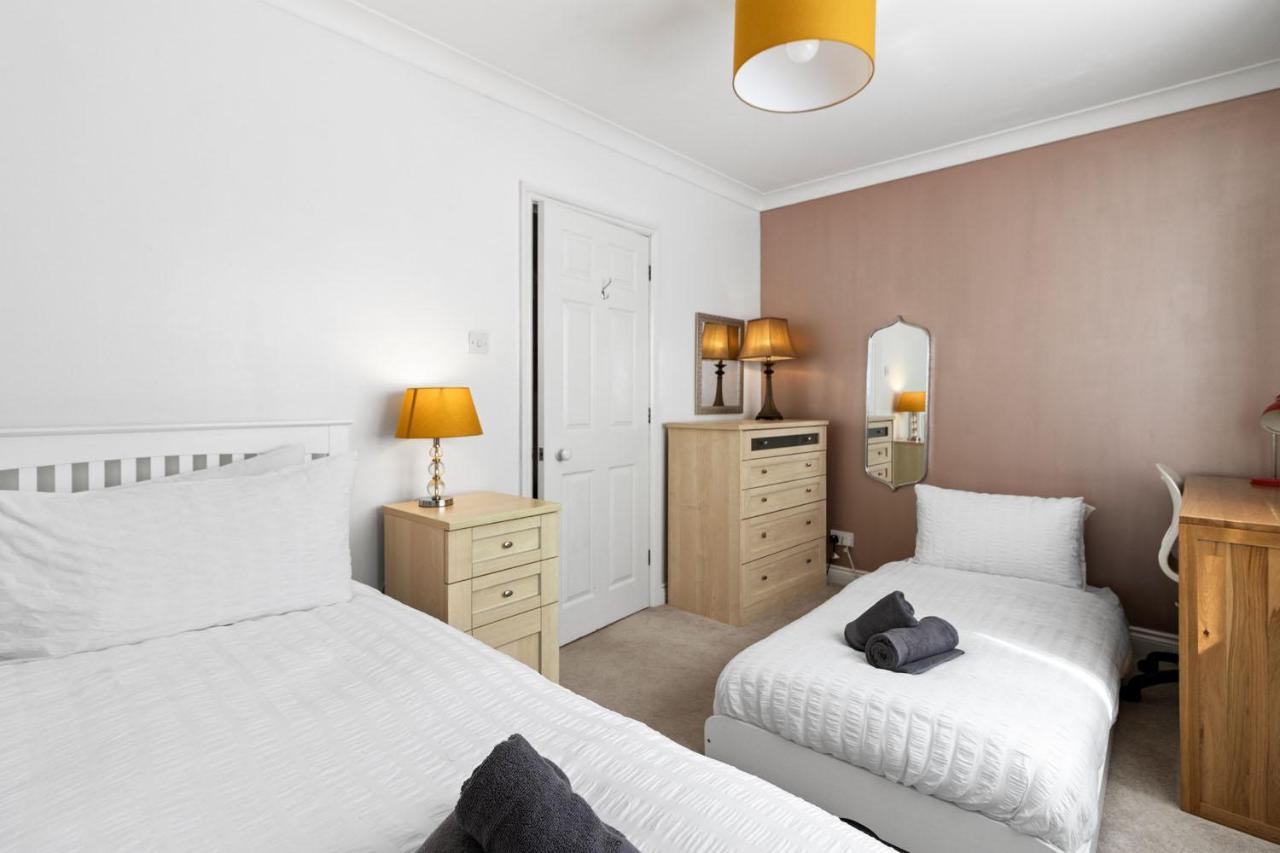 Quayside House By Staytor Holiday home